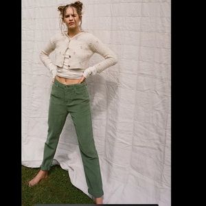 BDG Green Corduroy High-Waisted Mom Pant Sz27
